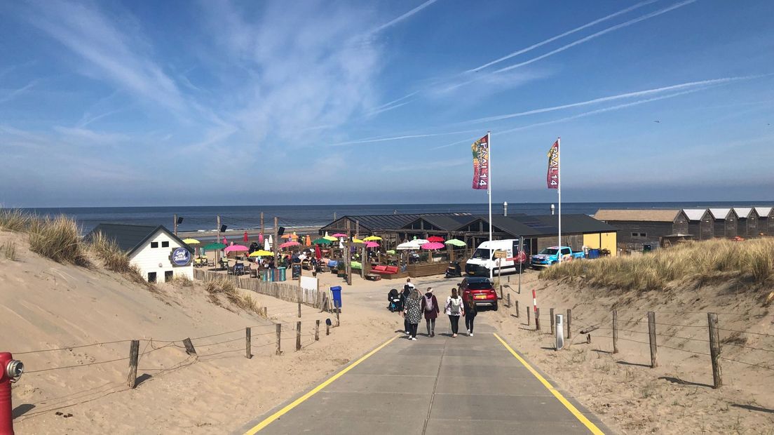Strandtenten in Katwijk hebben een drukke Goede Vrijdag