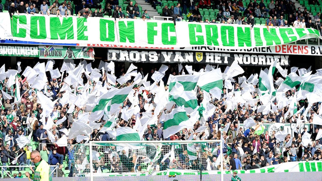 Feest bij de supporters van FC Groningen.