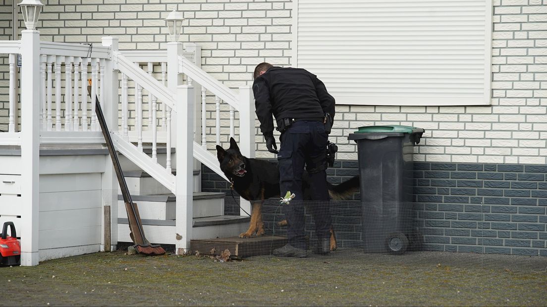 Politie doet inval in Deventer
