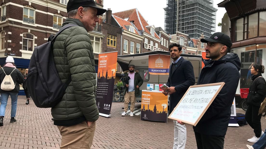 Ga eens in gesprek met een moslim.