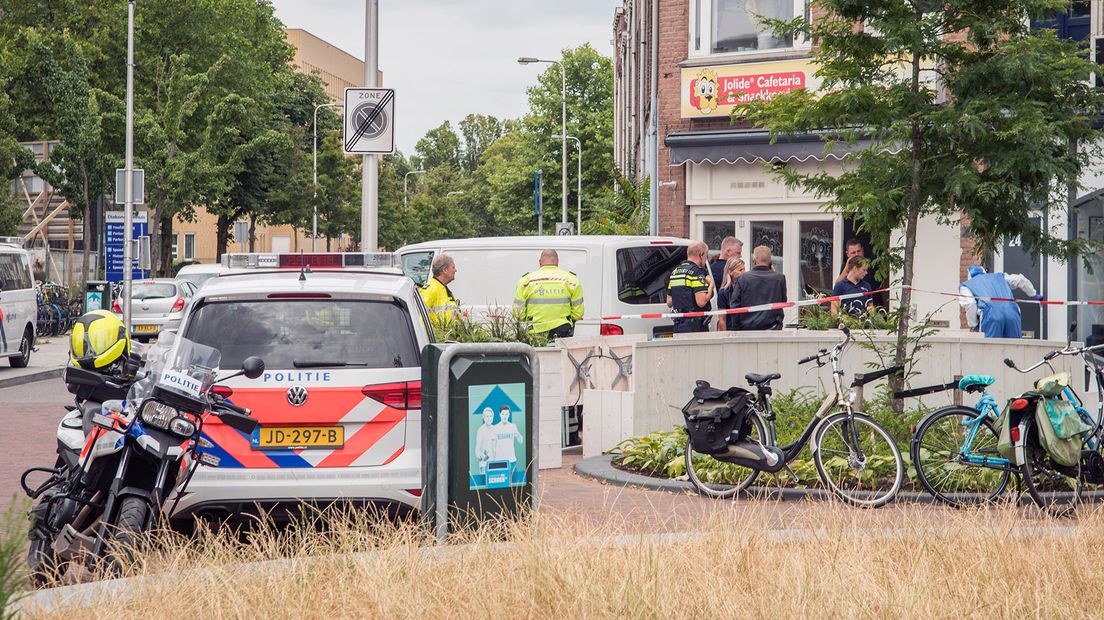 De recherche is ter plaatse voor forensisch onderzoek.