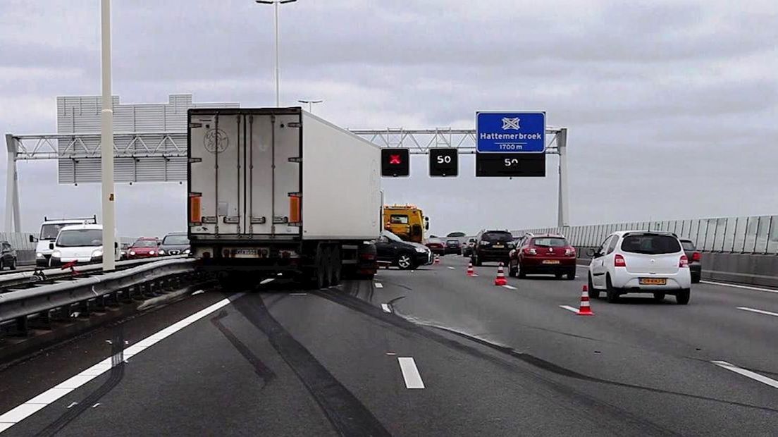 Chaos op A28 bij Zwolle na ongeluk