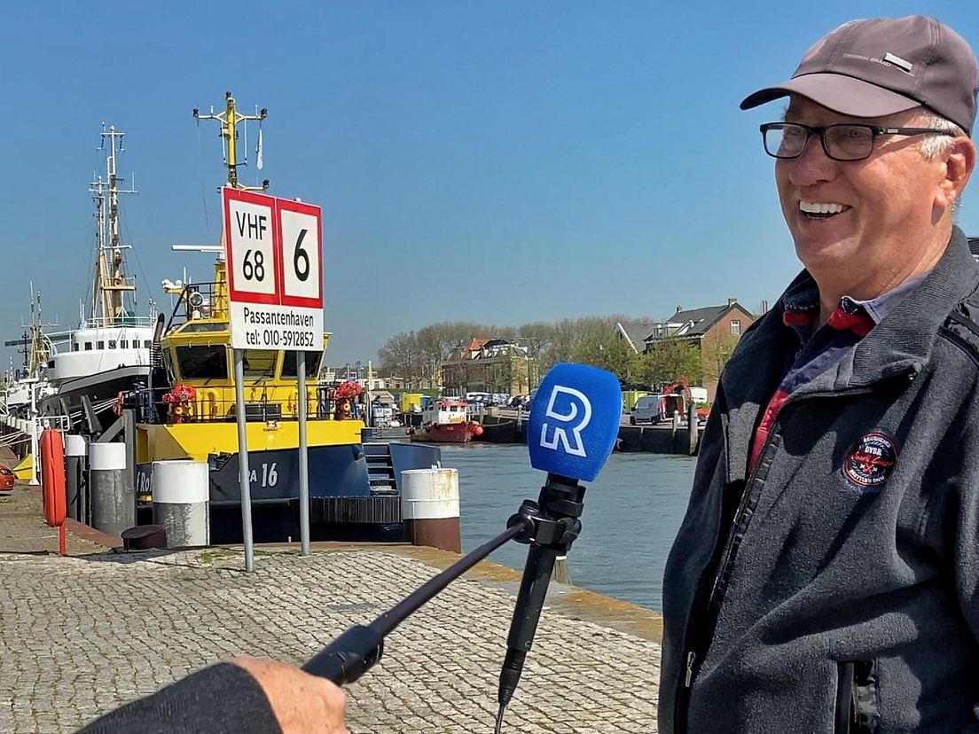 Bertus: 'Er werd op de uitvaart hard gelachen om de Rijnmond-filmpjes met Aad'