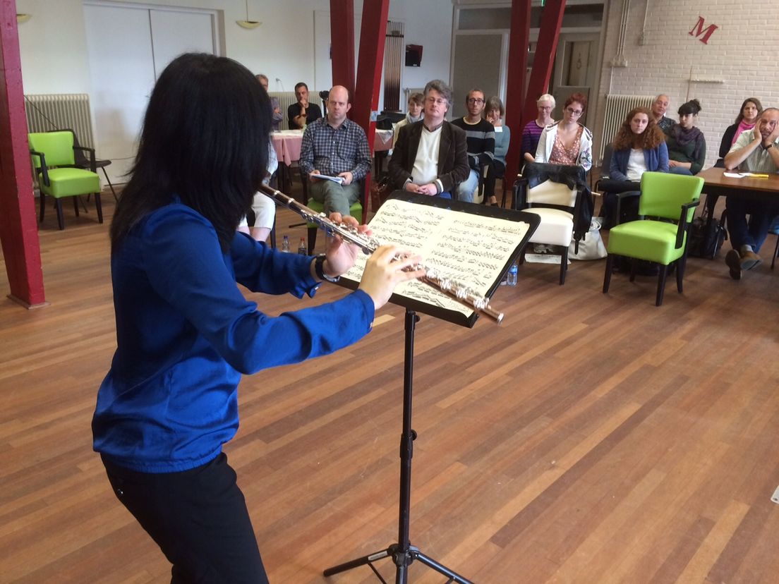 Twintig toptalenten krijgen  masterclasses altfluit (Rechten: Hielke Meijer / RTV Drenthe)