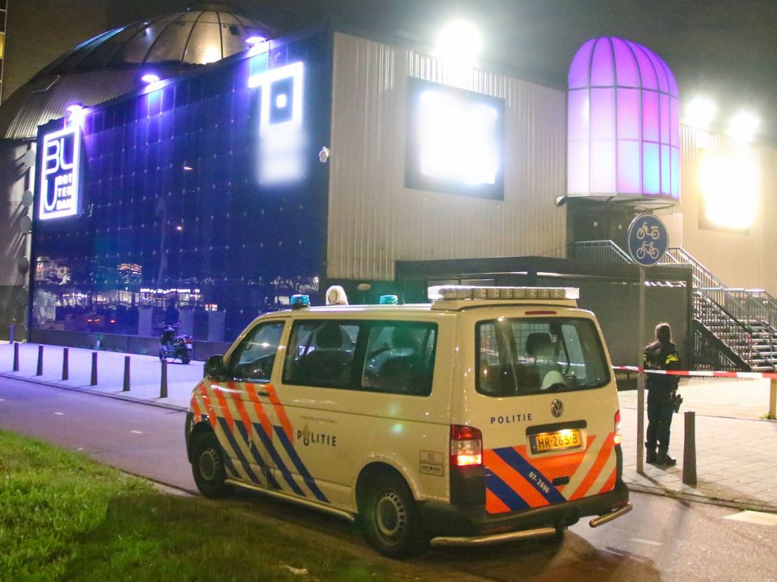 Een 25-jarige Rotterdammer wordt verdacht van doodslag in Club Blu