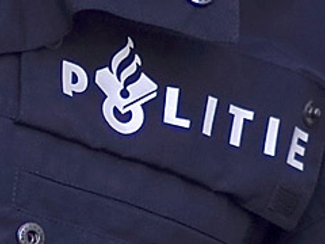03-03-politielogo_14.jpg