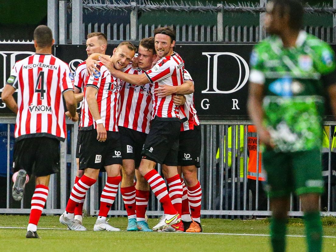 Sparta viert de 2-0 van Vito van Crooij tegen PEC Zwolle
