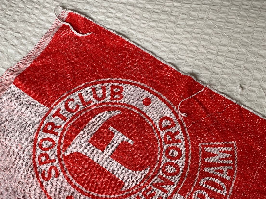 Speciale Feyenoord-handdoek na het winnen van de Europa Cup
