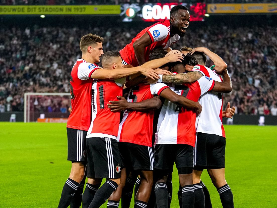 Feyenoord viert een treffer tegen NEC