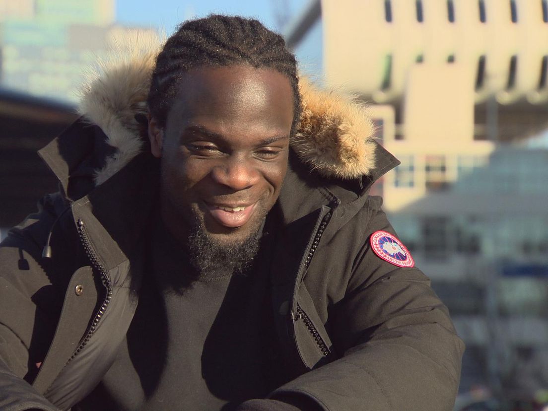 Elvis Manu