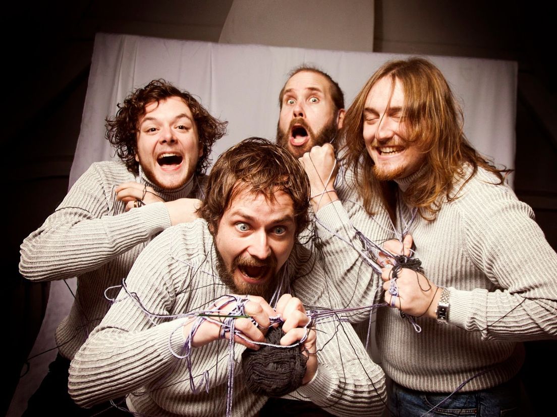 Certain Animals, muzikaal breiwerk met vlnr Rick van der Voort, Niels-Jan van Dijk, Thijs van Leeuwen, Quint Vullings