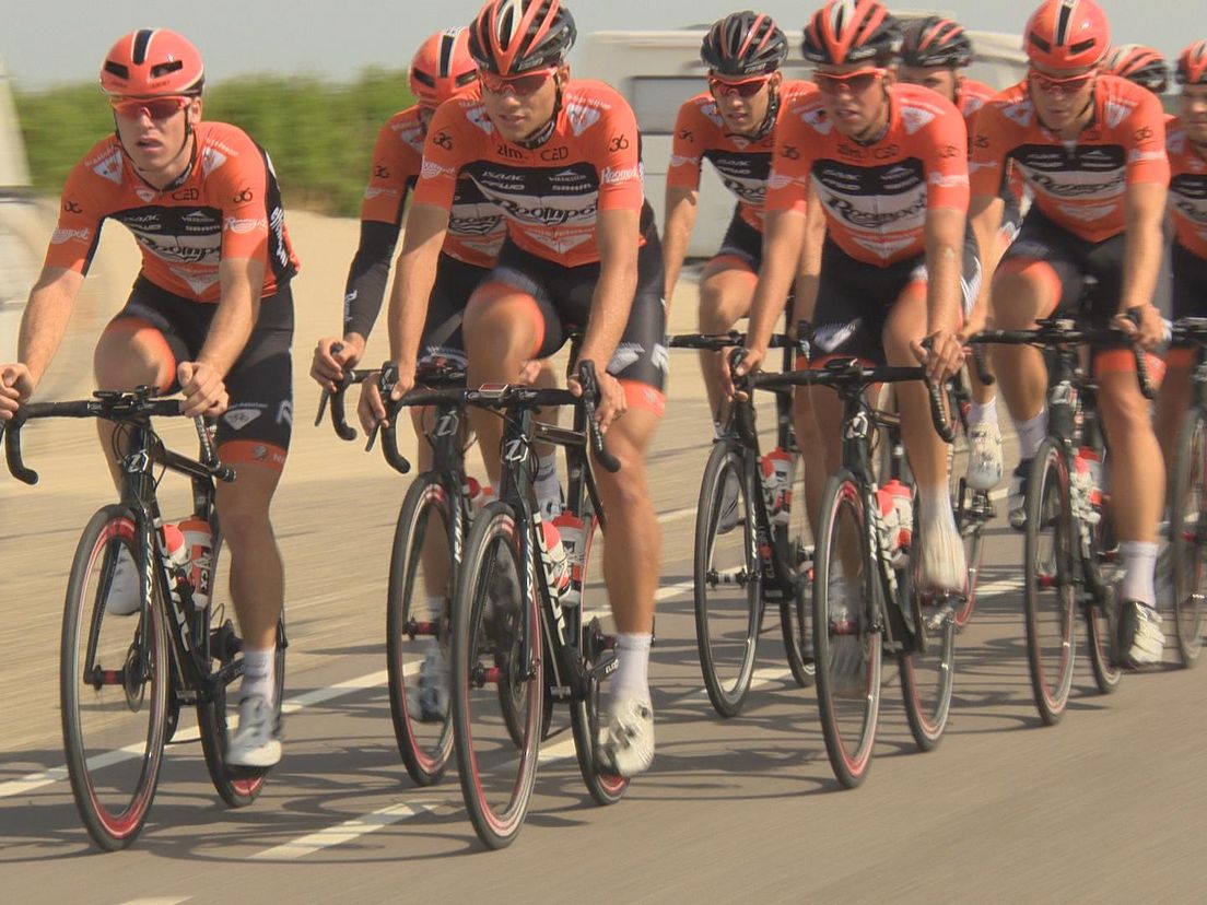 Wielerploeg Roompot-Oranje Peloton