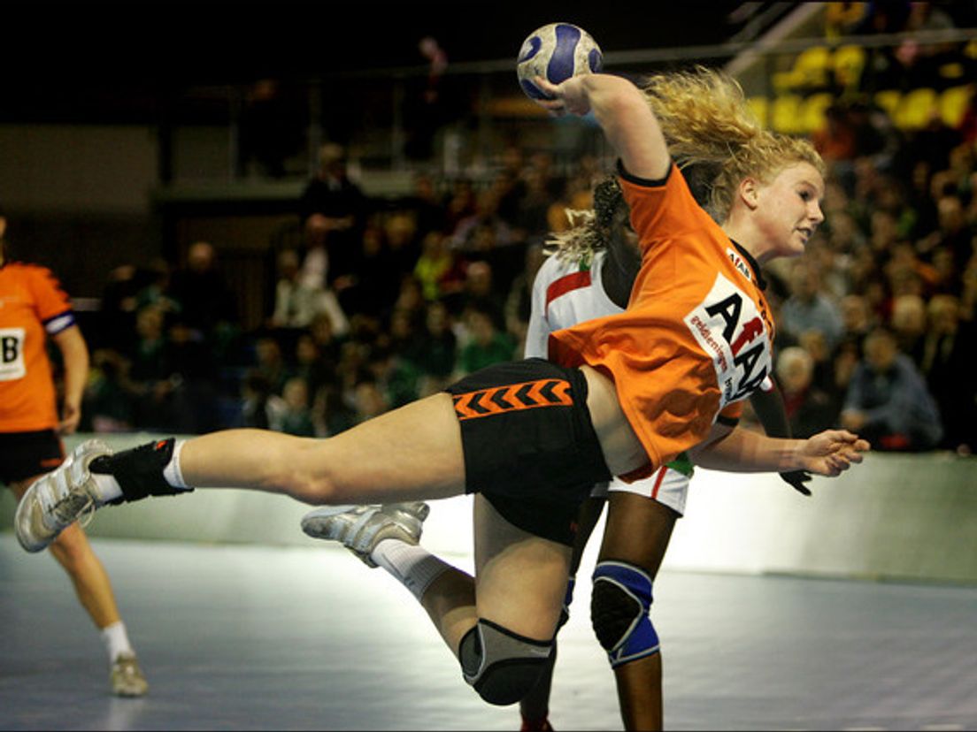 01-06 handbal.cropresize.tmp.jpg