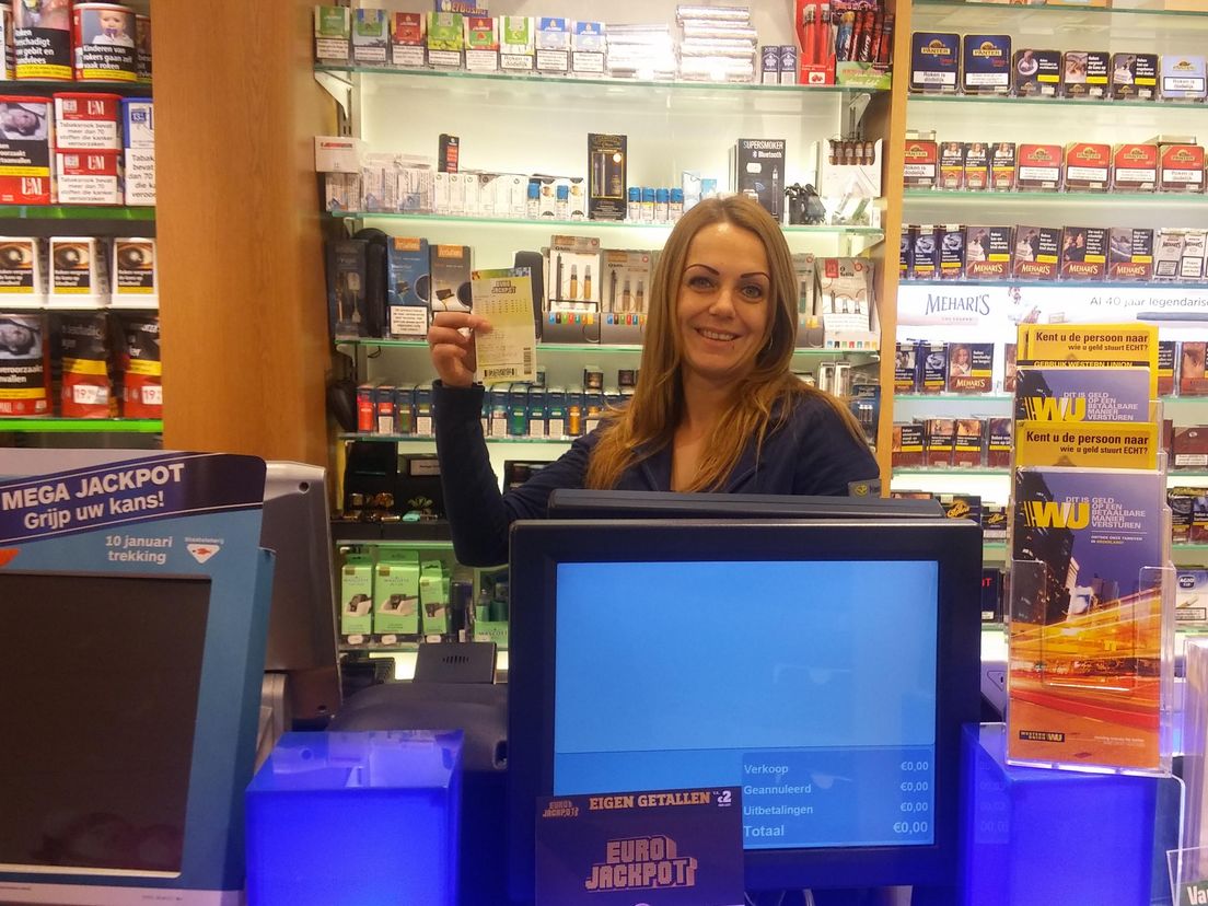 Het is al de tweede keer dat er een grote prijs valt in de winkel aan de Spinozaweg