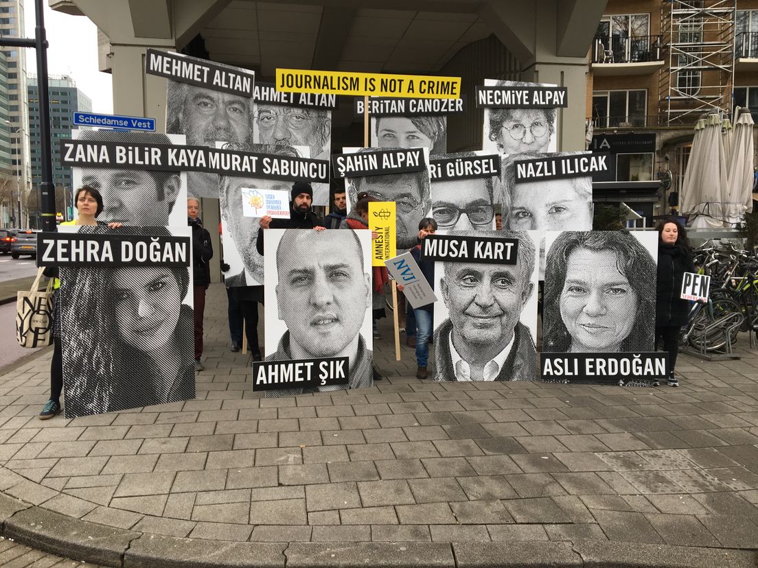 Betoging bij Turks consulaat