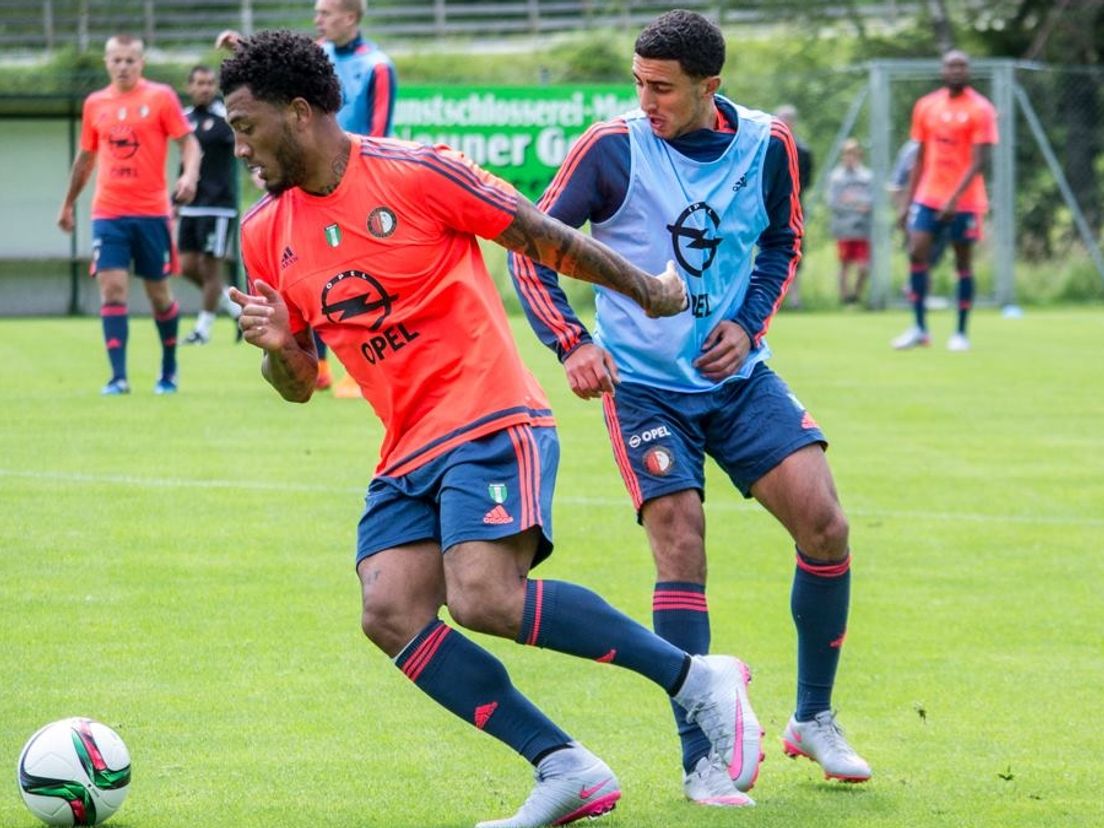 Kazim-Richards en Basacikoglu op de training (archief)