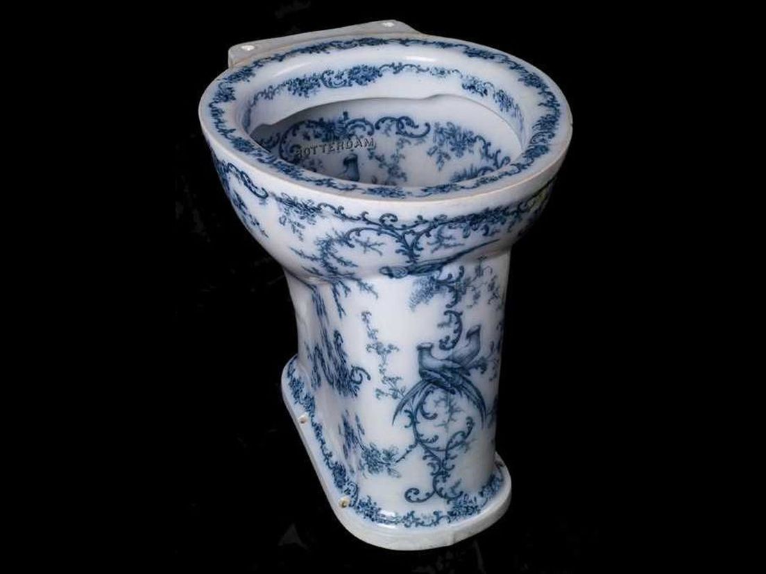wc-pot 'Rotterdam', omstreeks 1890 gemaakt