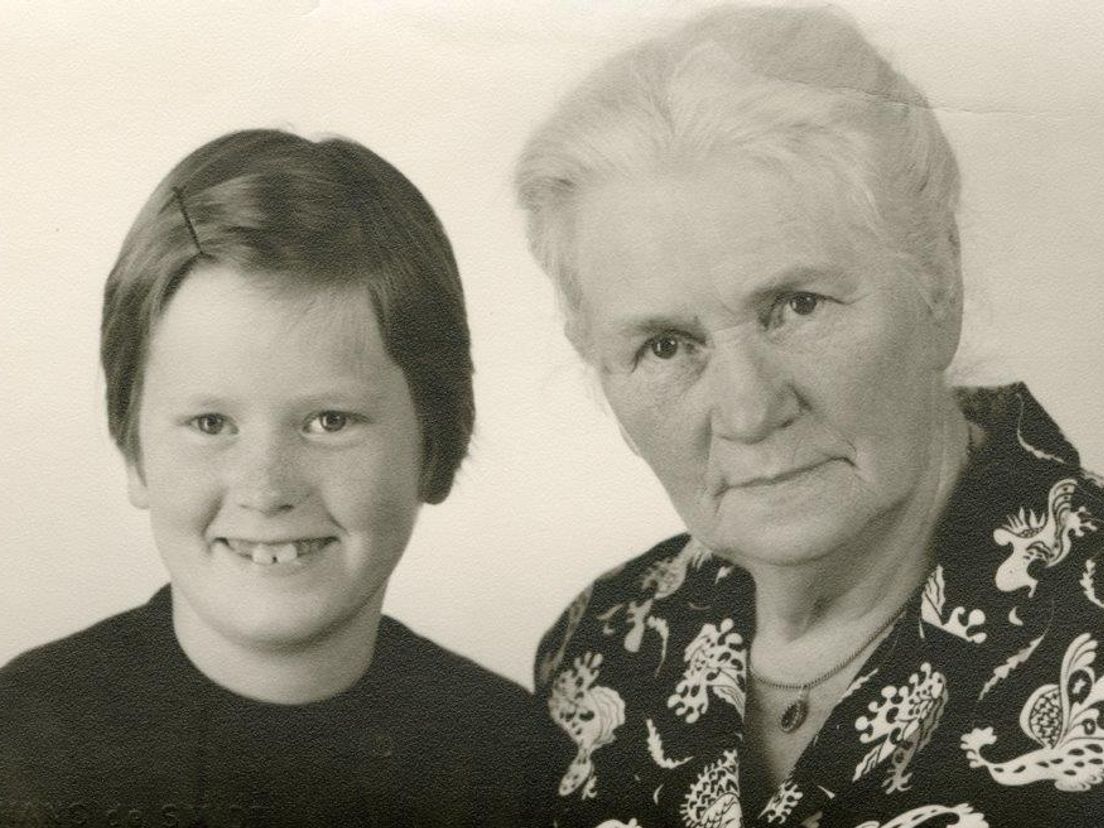 Jantje Steenhuis met haar oma
