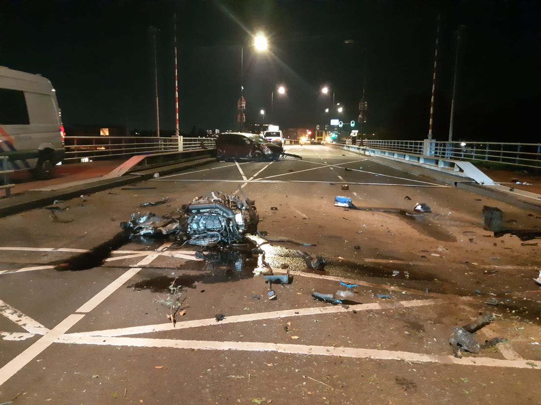 De ravage op de brug