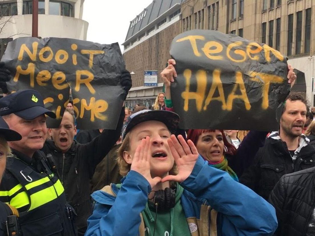 Protest tegen komst Wilders Dordrecht