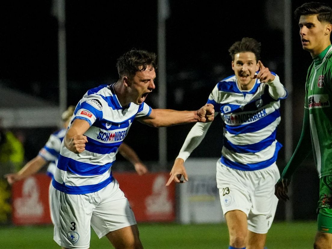 FC Dordrecht ging met 3-0 onderuit tegen Spakenburg