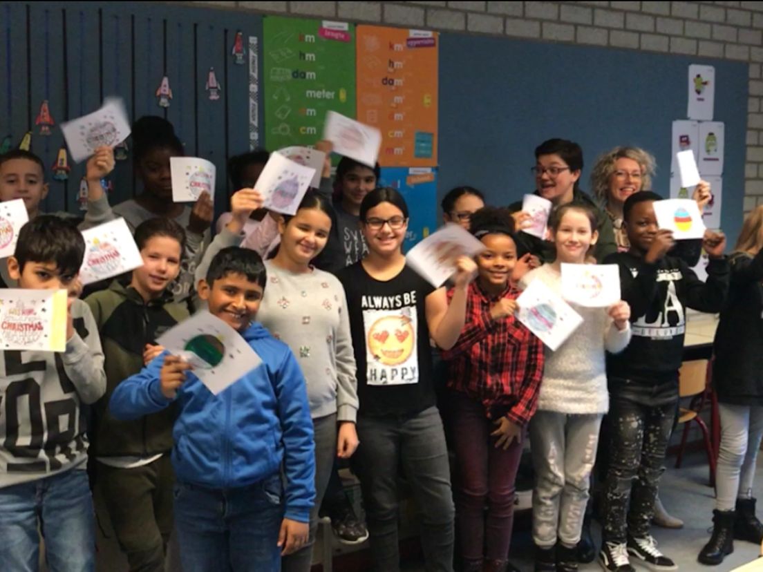 Stuur eenzame ouderen een kerstkaart via Wakker