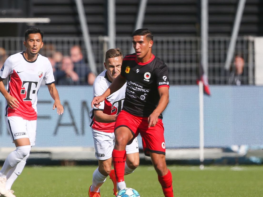 Couhaib Driouech in het duel met FC Utrecht.