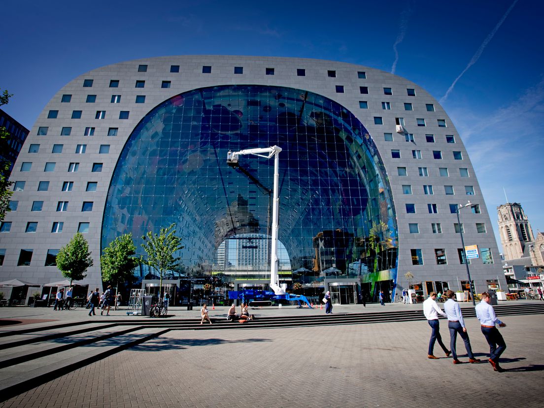 De Markthal is een hotspot voor toeristen (Bron: ANP - Robin Utrecht)