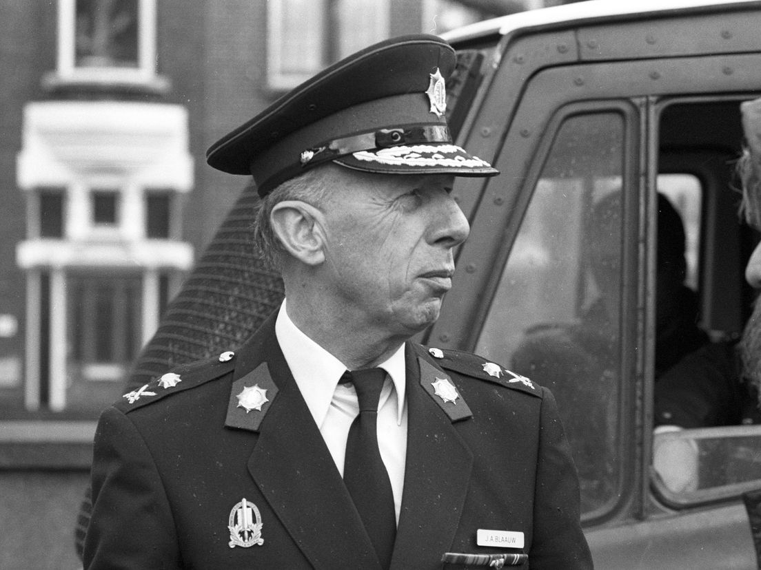 Commissaris_Blaauw_1988-1328