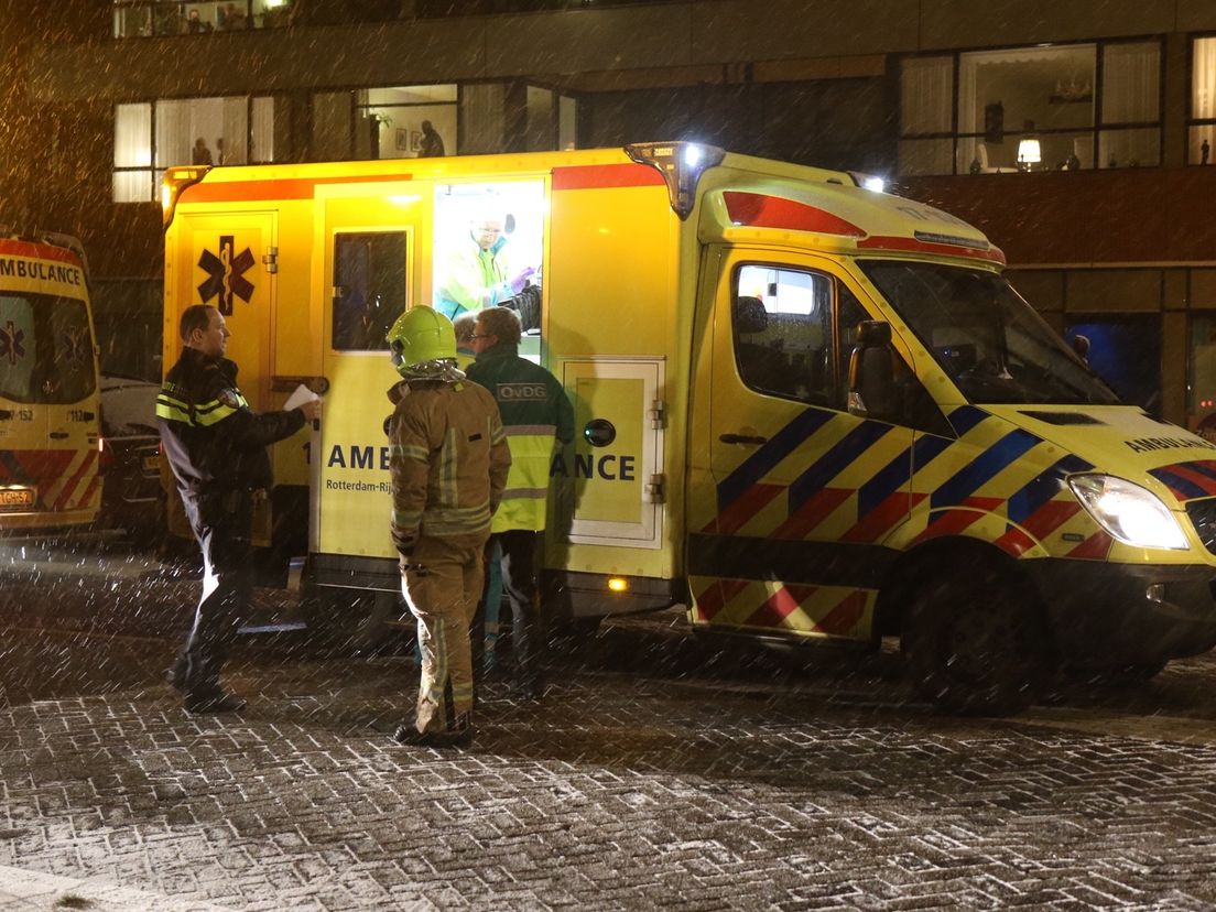 Twee gewonden bij brand in Rotterdam-Prins Alexander (MediaTV)