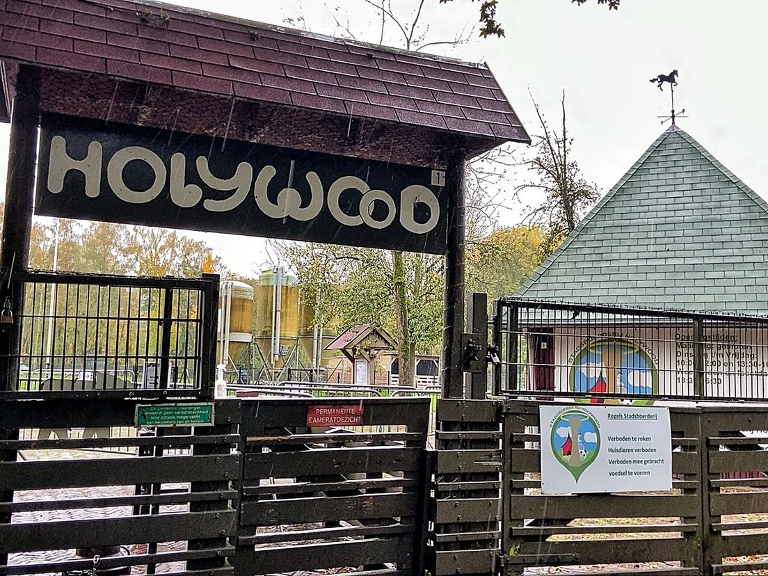 Stadsboerderij Holywood in de Vlaardingse wijk Holy.