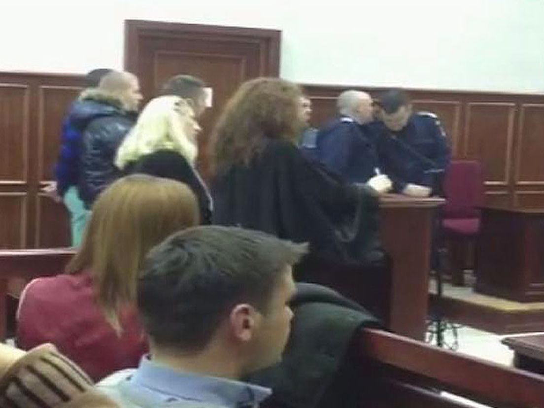 Verdachten van de kunstroof voor een Roemeense rechter