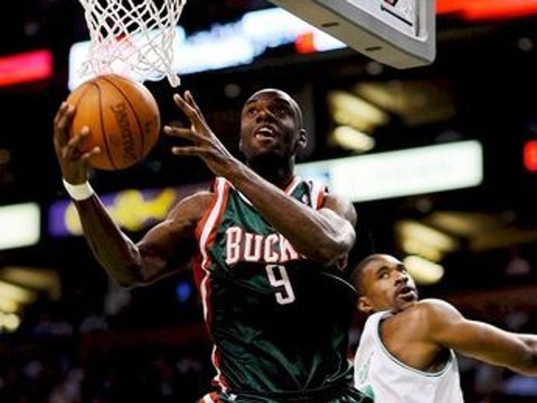 ElsonBucks.cropresize.1.cropresize.tmp.jpg