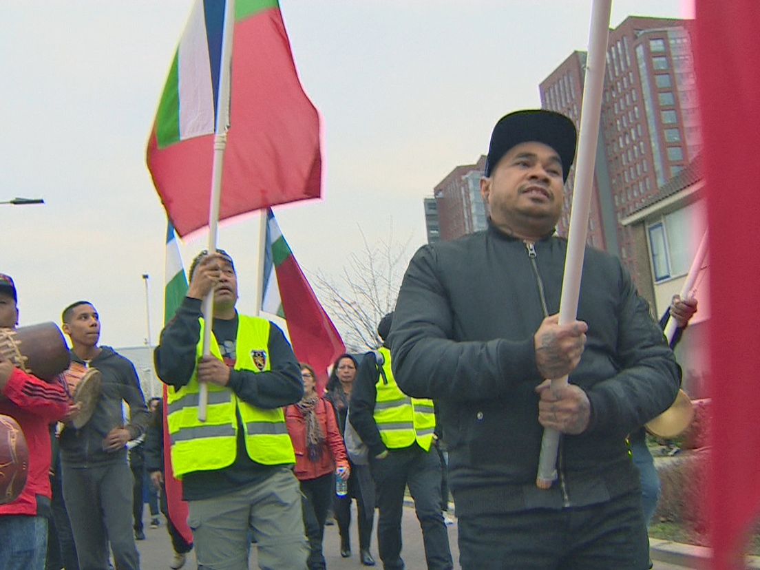 Herdenkingsloop 65 jaar Molukkers in Nederland