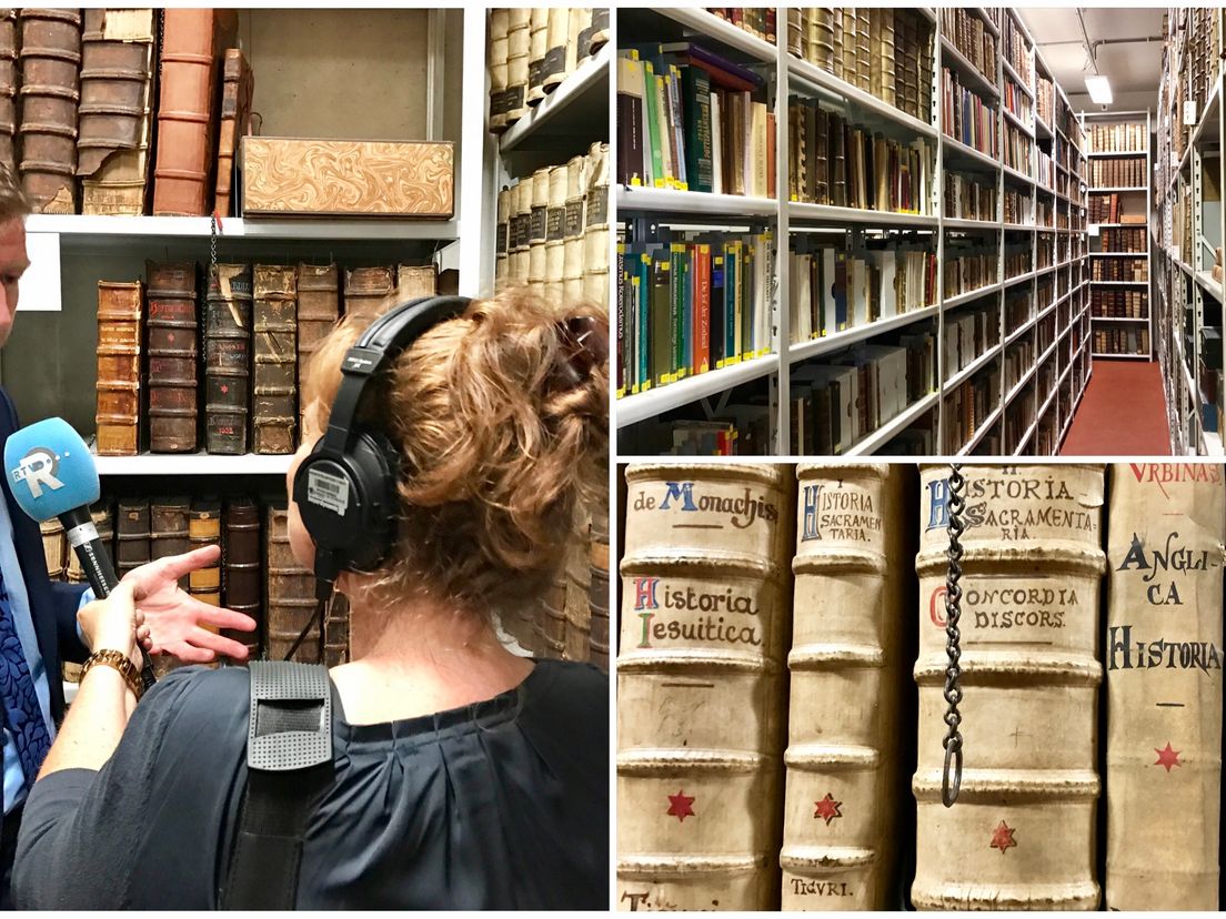 Bij de Erasmuscollectie in de bibliotheek
