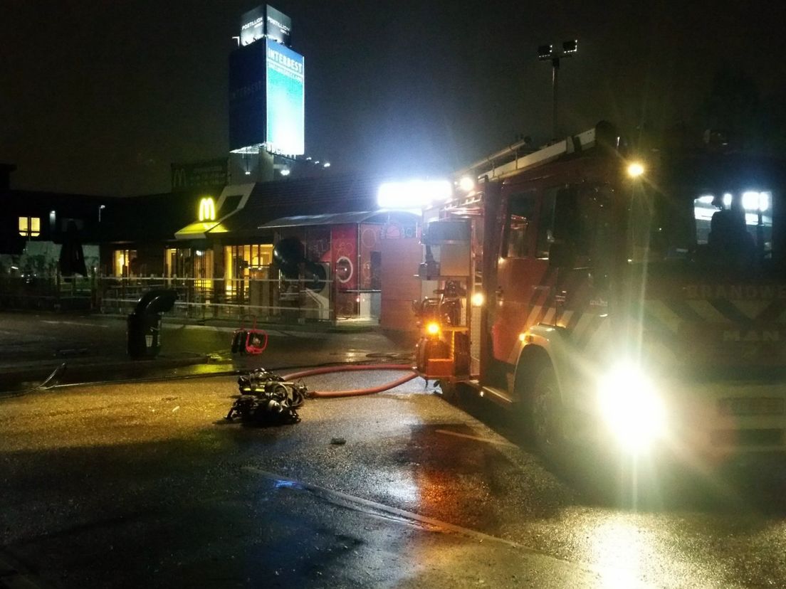 Brand bij McDonald's in Dordrecht