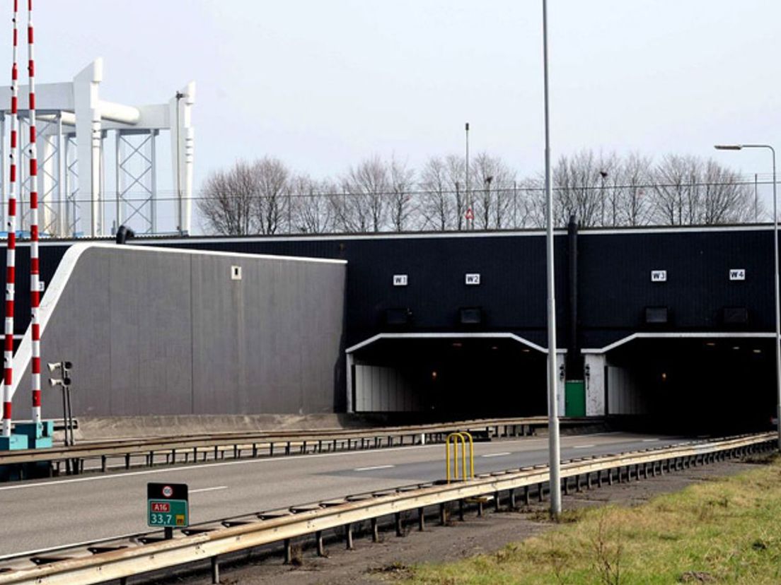 Drechttunnel (A16)