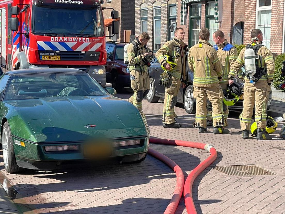 Fire in barn with Chevy's in Ooltgensplaat