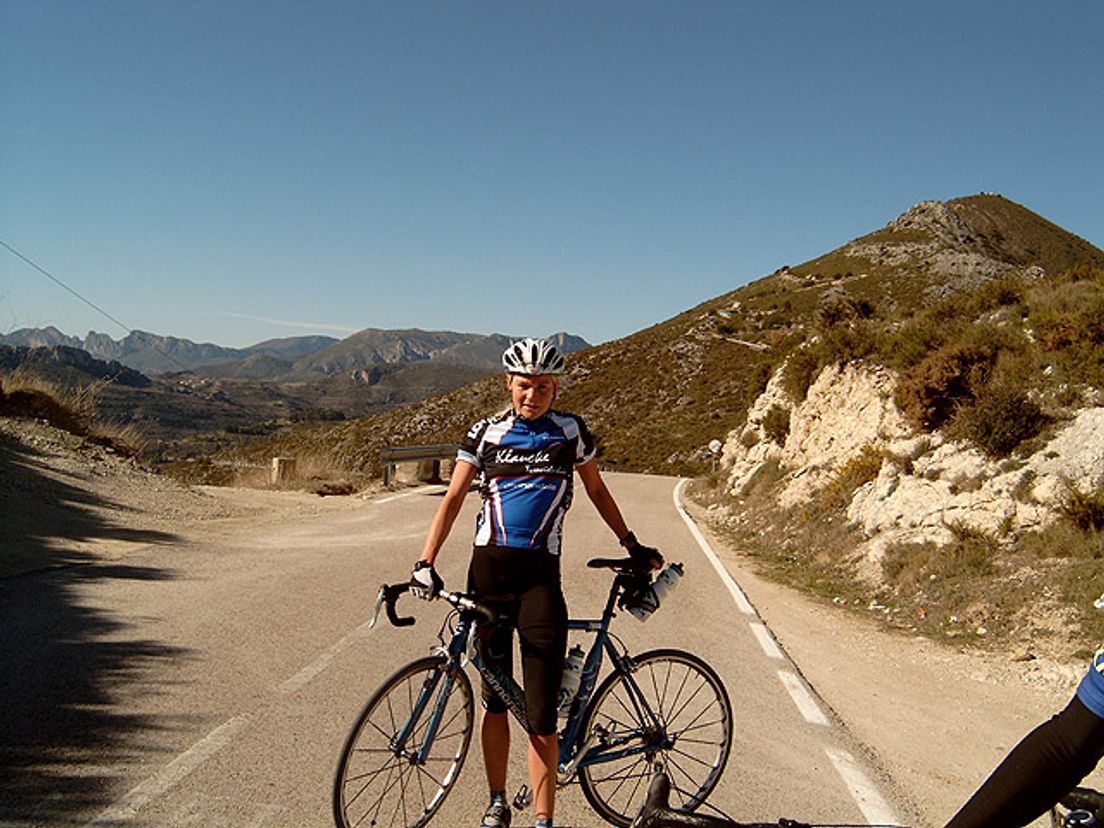 Triatlete Jongstra wint bronzen medaille Rijnmond