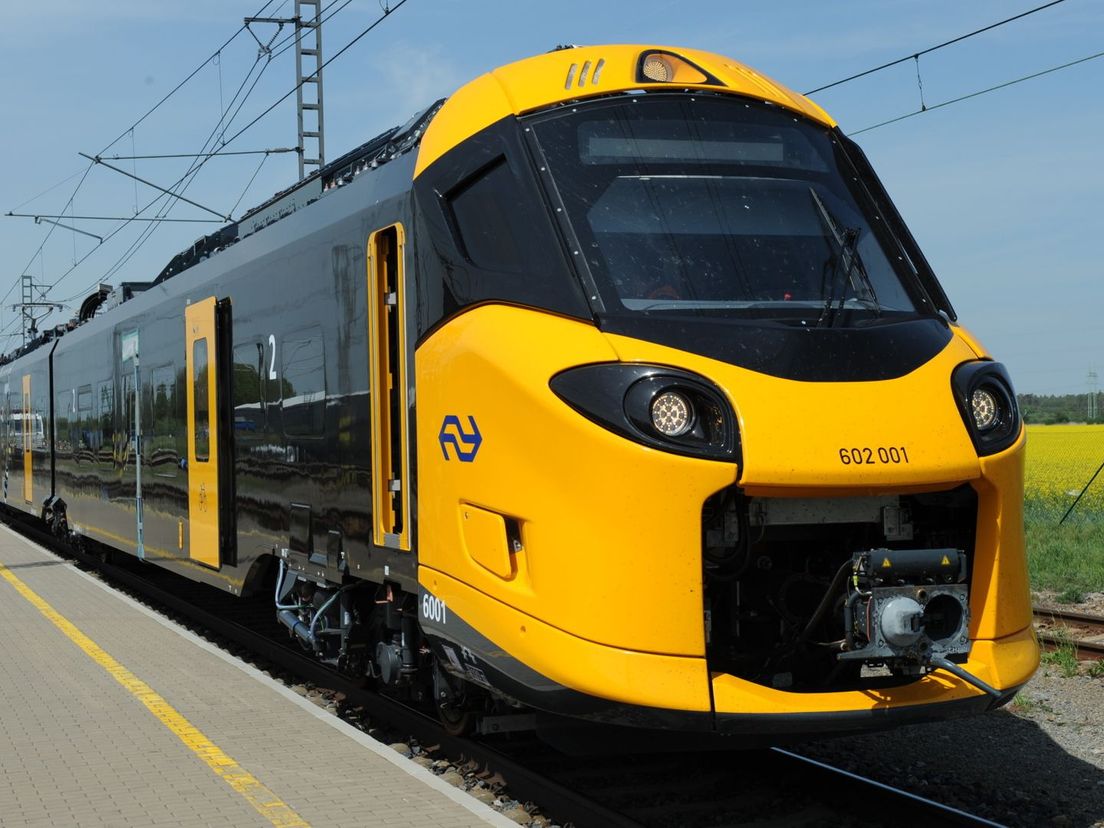Intercity Nieuwe Generatie (ICNG) van NS op het testcircuit in Velim (Tsjechië)
