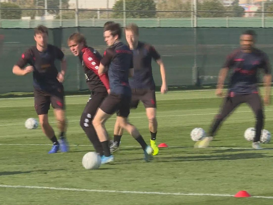 Nico Jalink als assistent-trainer tijdens het trainingskamp van Sparta in Spanje.
