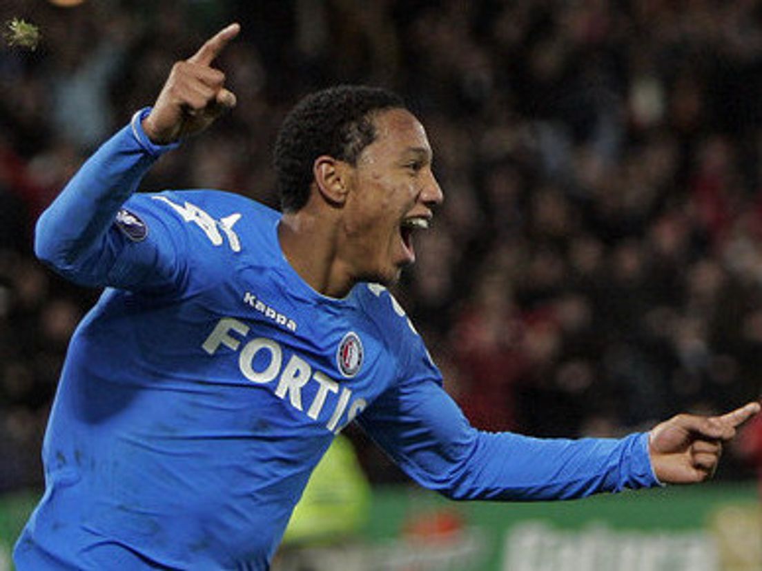 Jonathan De Guzman.cropresize-1.1.cropresize.tmp.jpg