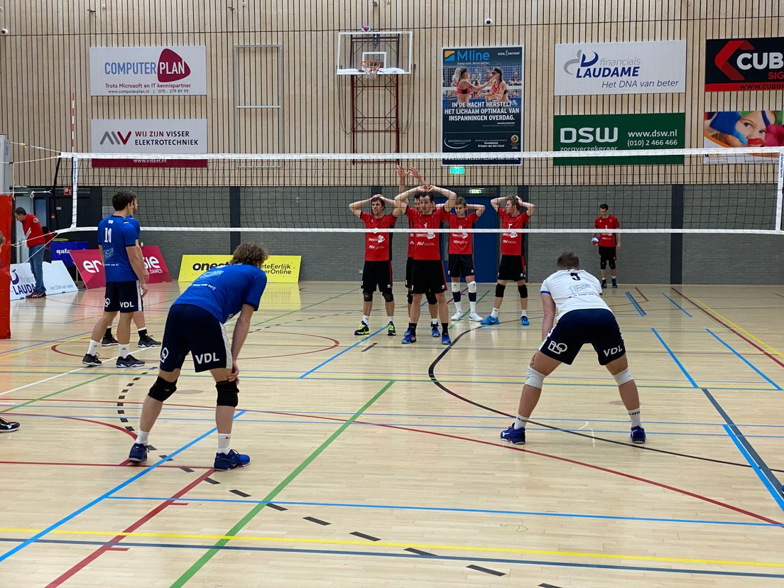 VCN tegen Sliedrecht Sport in Sporthal Oostgaarde in Capelle