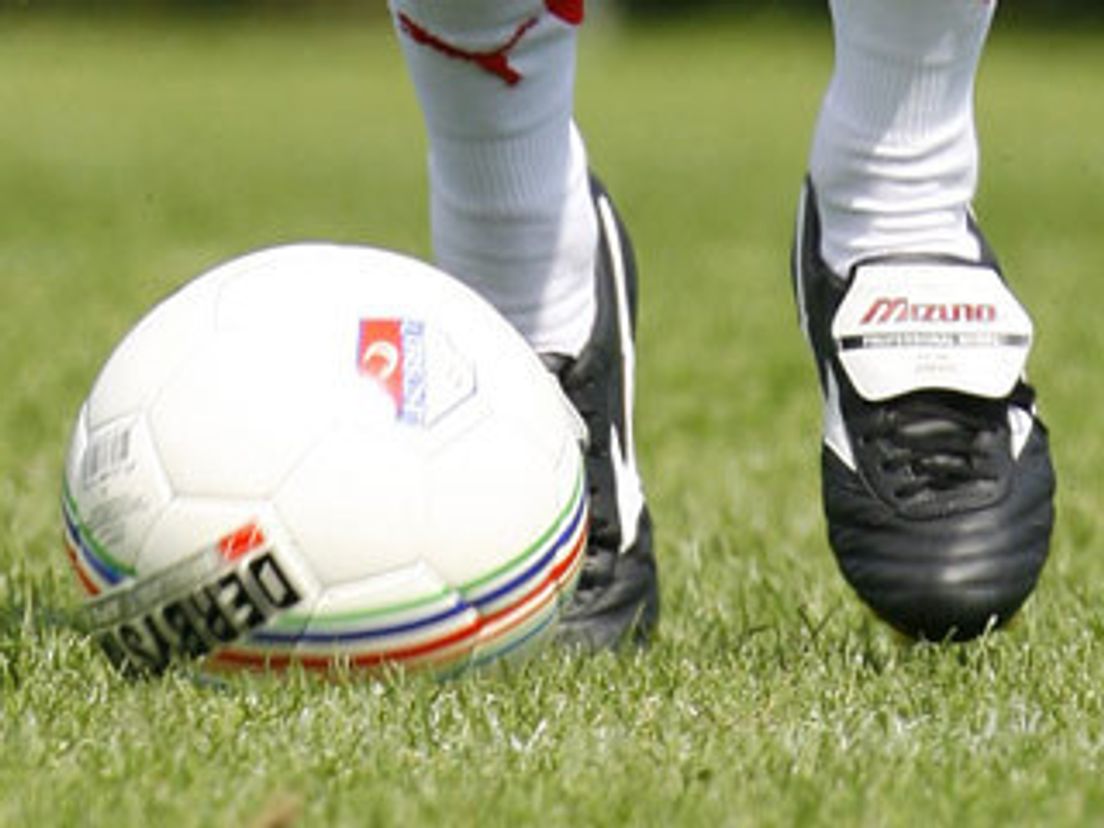03-09-voetbal.cropresize-4.jpg