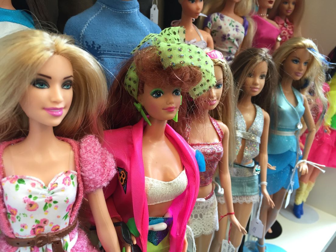 De Dordtse winkel heeft meer dan 1.300 verschillende soorten Barbies