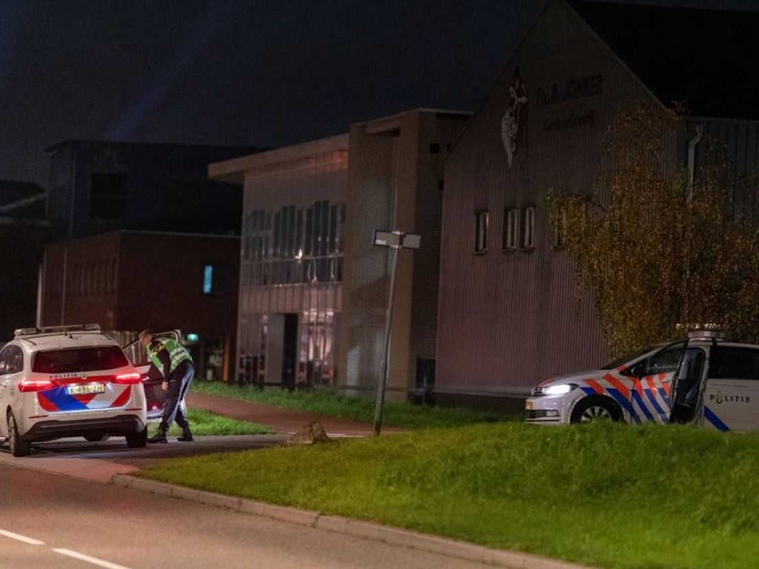 The fight broke out in Kinderdijk after a football match.