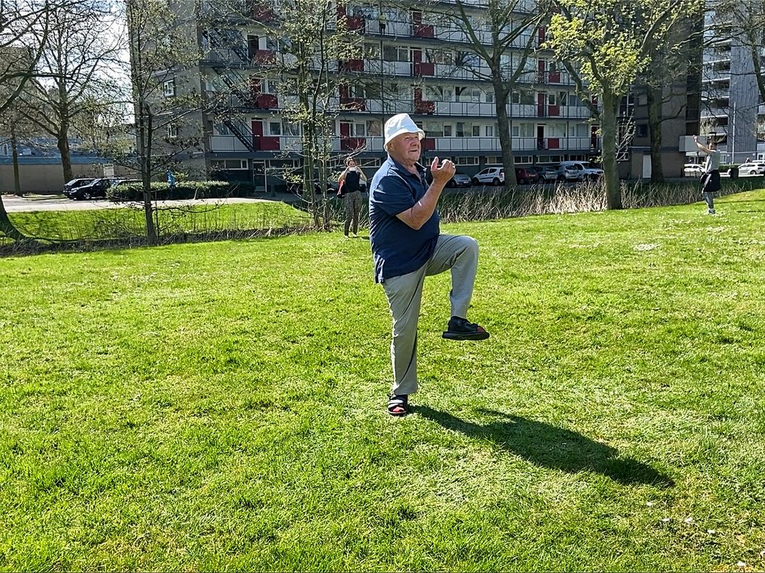 Meneer Leeman (87) blijft fit in Groenoord