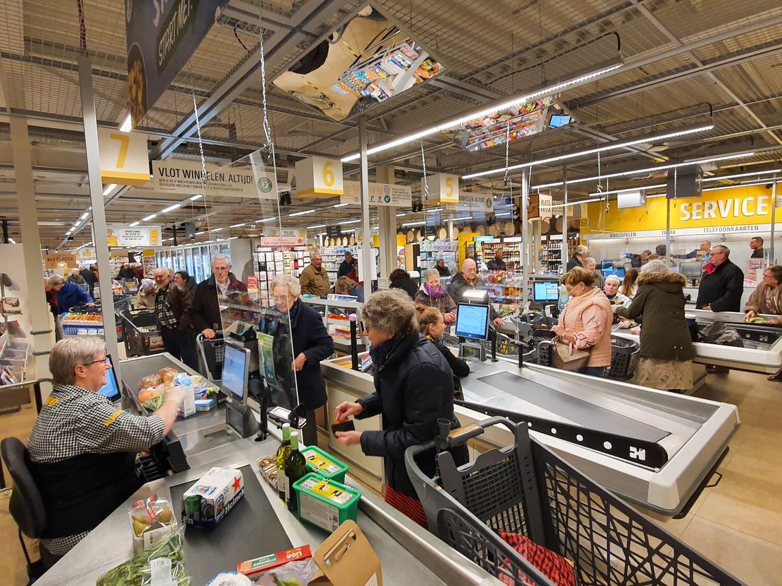 Drukte in de supermarkt