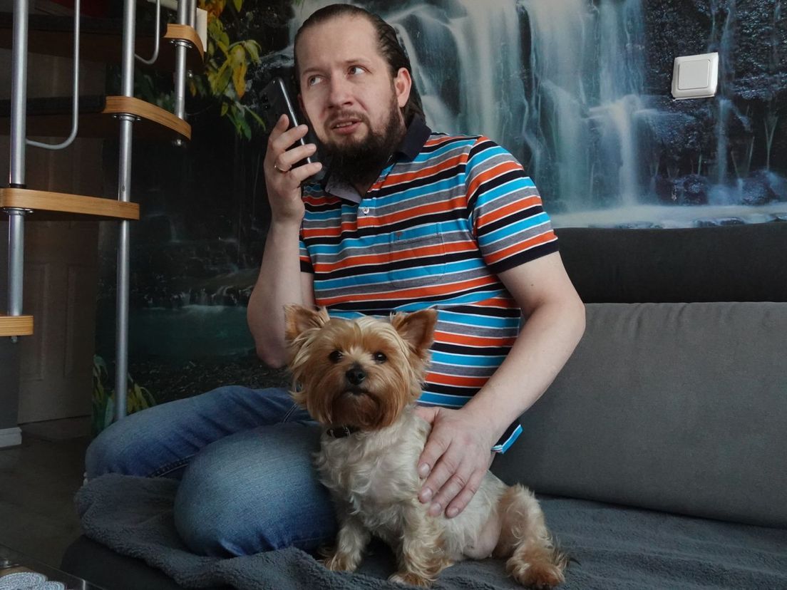 Marius probeert noodopvang voor arbeidsmigranten te regelen