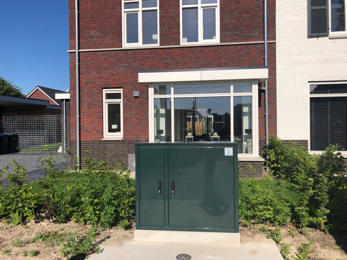 Groene kast pal voor woonkamer in Dordrecht